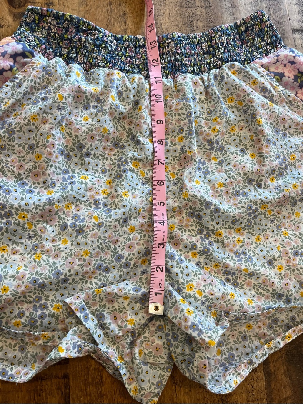 American Eagle Outfitters Floral Resort High-Waist Shorts in Light Blue and Navy - Picture 9 of 12